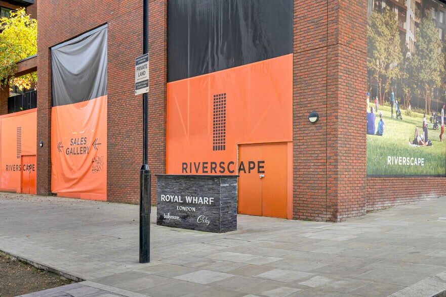 North Woolwich Road, London en venta - Foto del edificio - Imagen 2 de 2