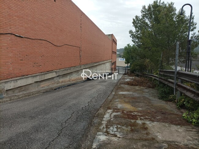 Más detalles de Nave en alquiler