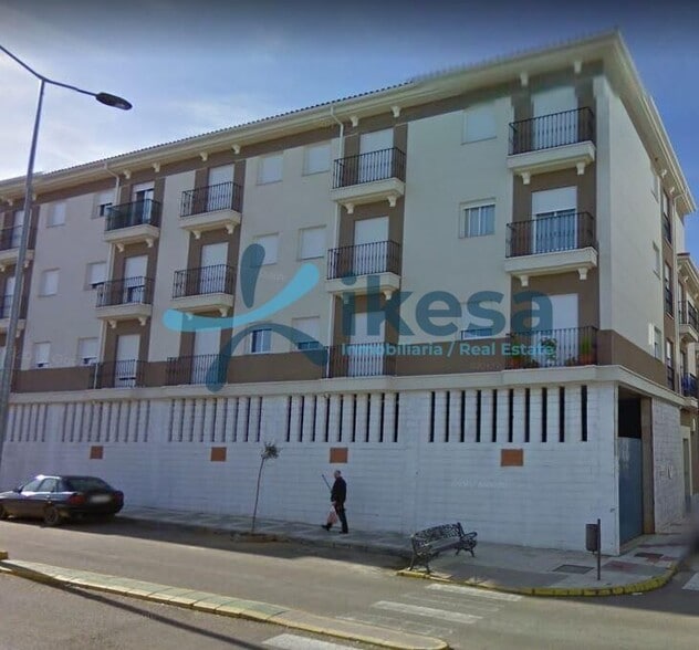 Local en Castuera, Badajoz en venta - Foto del edificio - Imagen 1 de 2