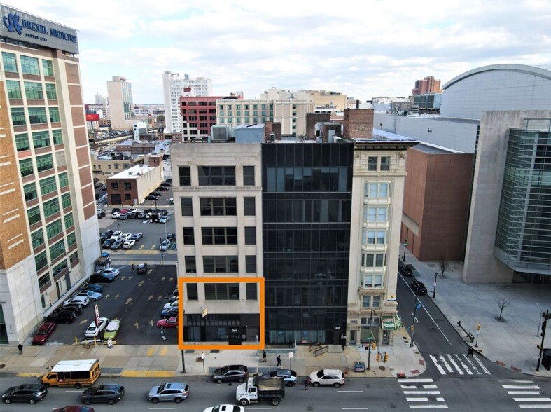 207 N Broad St, Philadelphia, PA en venta - Foto del edificio - Imagen 2 de 16