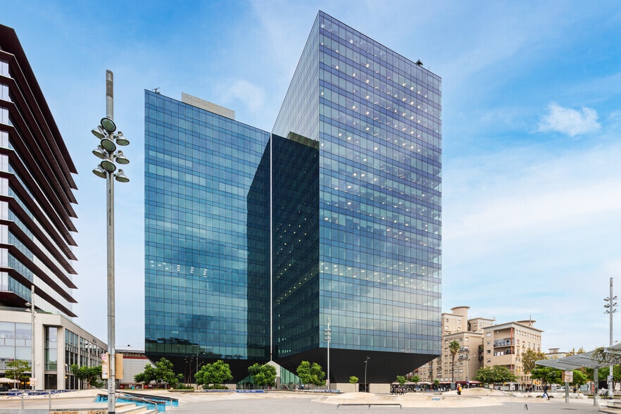 Passeig de la Zona Franca, 101-105, Barcelona, Barcelona en alquiler - Foto del edificio - Imagen 3 de 7