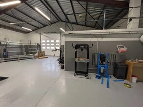 8 Avenue De Jallieu, L'Isle-d'Abeau en alquiler Foto del interior- Imagen 1 de 3