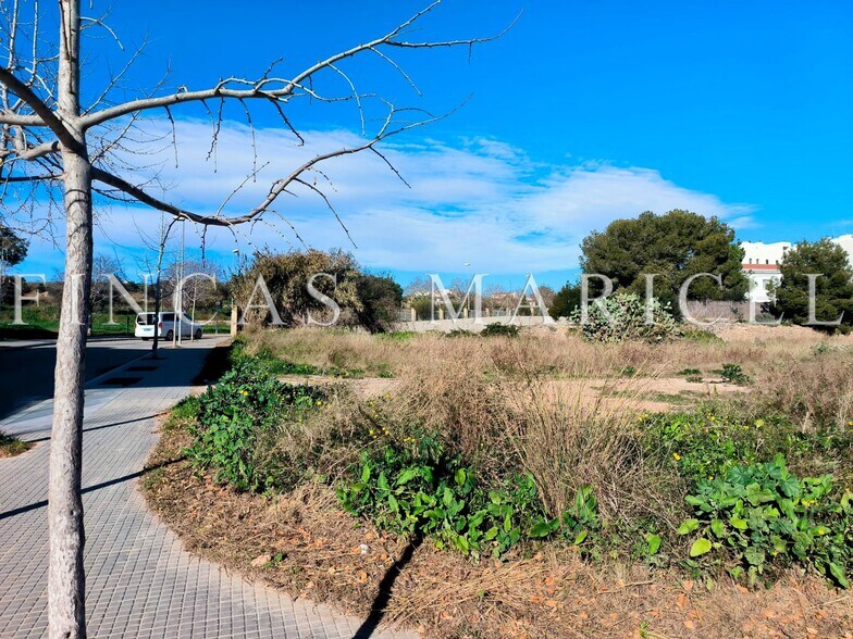 Terreno en Vilanova i la Geltrú, Barcelona en venta - Foto del edificio - Imagen 3 de 7