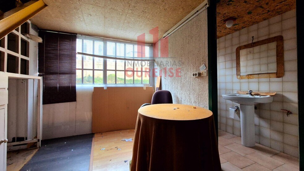 Local en Ourense, Orense en alquiler - Foto del edificio - Imagen 2 de 8