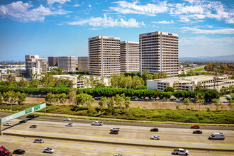 1 Park Plaza, Irvine, CA - VISTA AÉREA  vista de mapa