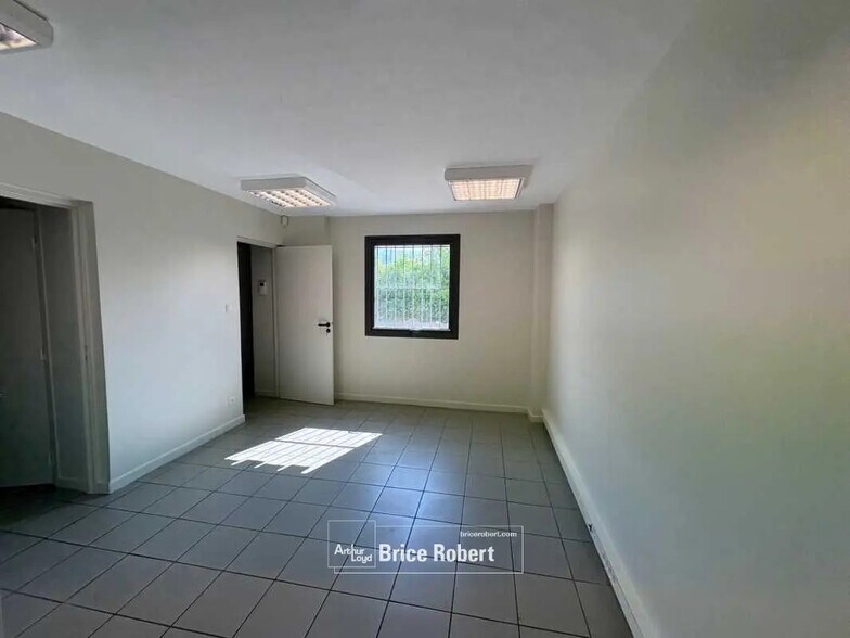 Oficina en Saint-Priest en alquiler - Foto del interior - Imagen 2 de 7