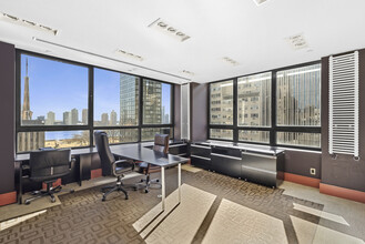 305 E 47th St, New York, NY en alquiler Foto del interior- Imagen 2 de 12