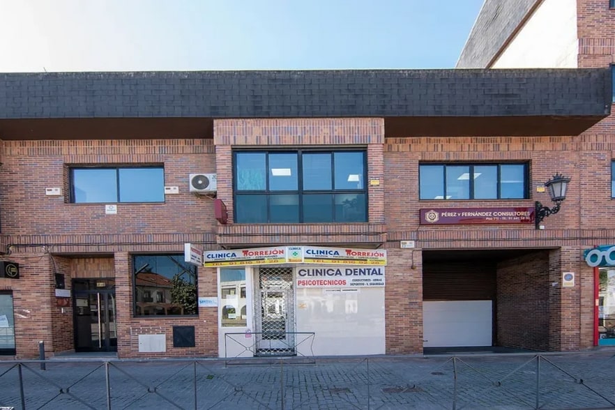 Edificio residencial en Torrejón de la Calzada, Madrid en venta - Foto del edificio - Imagen 1 de 2