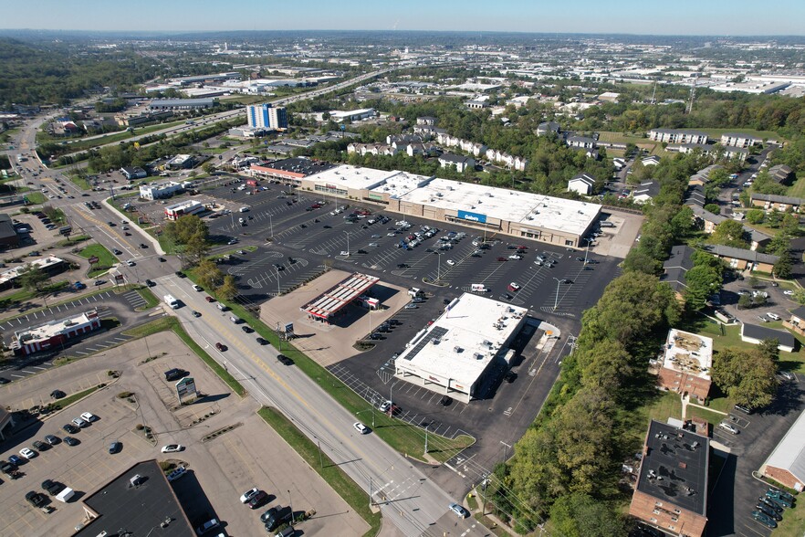 11957 US-42, Sharonville, OH en alquiler - Foto del edificio - Imagen 3 de 5