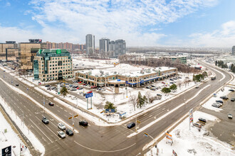 2560-2590 Boul Daniel-Johnson, Laval, QC - VISTA AÉREA  vista de mapa