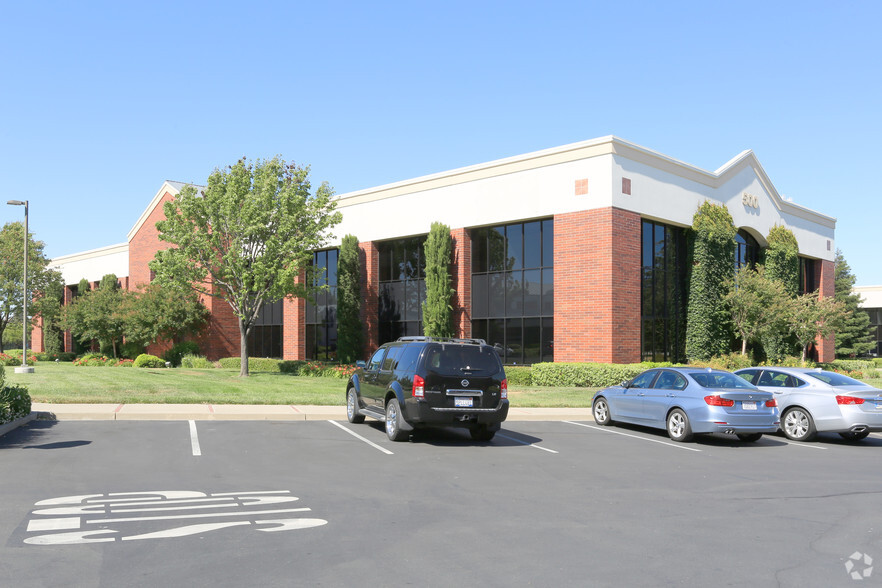 500 Chadbourne Rd, Fairfield, CA en venta - Foto del edificio - Imagen 2 de 10