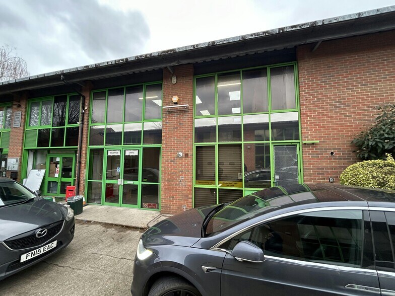 23A Bagleys Ln, London en venta - Foto del edificio - Imagen 2 de 16