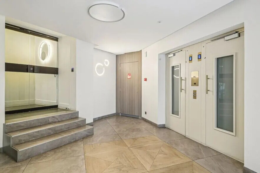 82 Avenue Marceau, Paris en alquiler - Foto del edificio - Imagen 2 de 13