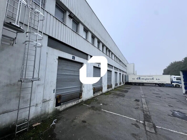 456 Rue De La Louvière, Fretin en alquiler - Foto del edificio - Imagen 3 de 17