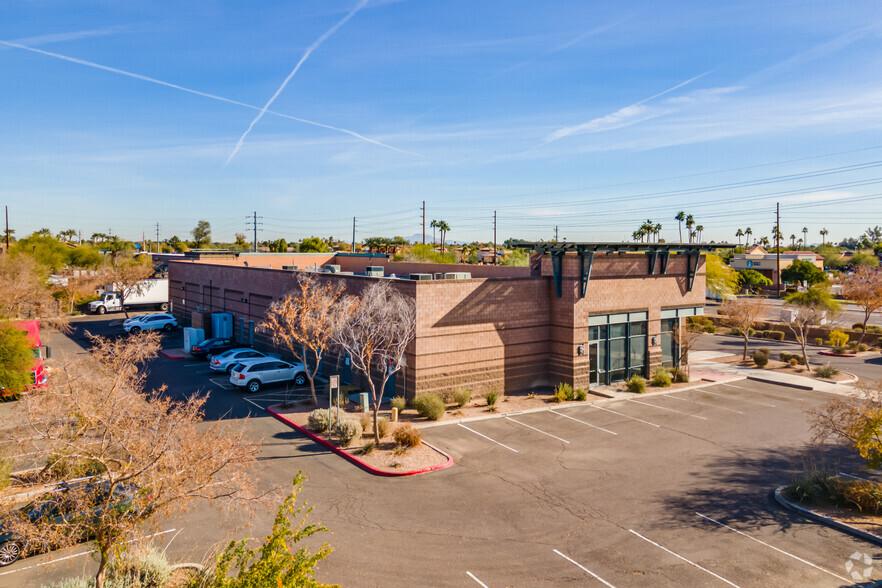 6140 W Chandler Blvd, Chandler, AZ en alquiler - Foto del edificio - Imagen 3 de 5