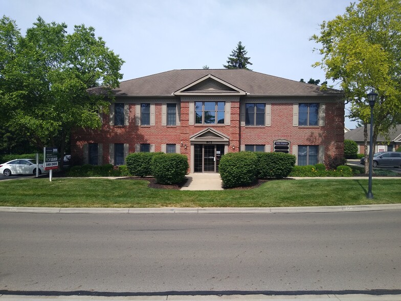 805 Hillsdowne Rd, Westerville, OH en venta - Foto del edificio - Imagen 2 de 37