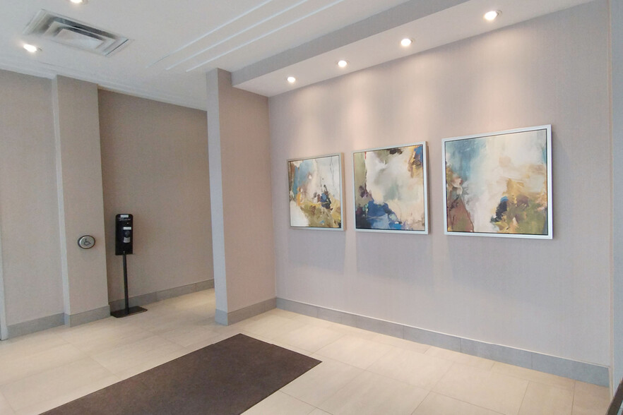 411 Roosevelt Ave, Ottawa, ON en alquiler - Foto del interior - Imagen 3 de 8