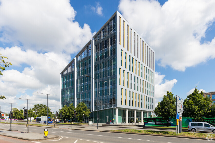 Brunel Way, Slough en alquiler - Foto del edificio - Imagen 2 de 31