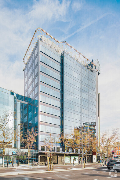 Calle Príncipe de Vergara, 108, Madrid, Madrid en alquiler - Foto del edificio - Imagen 2 de 3