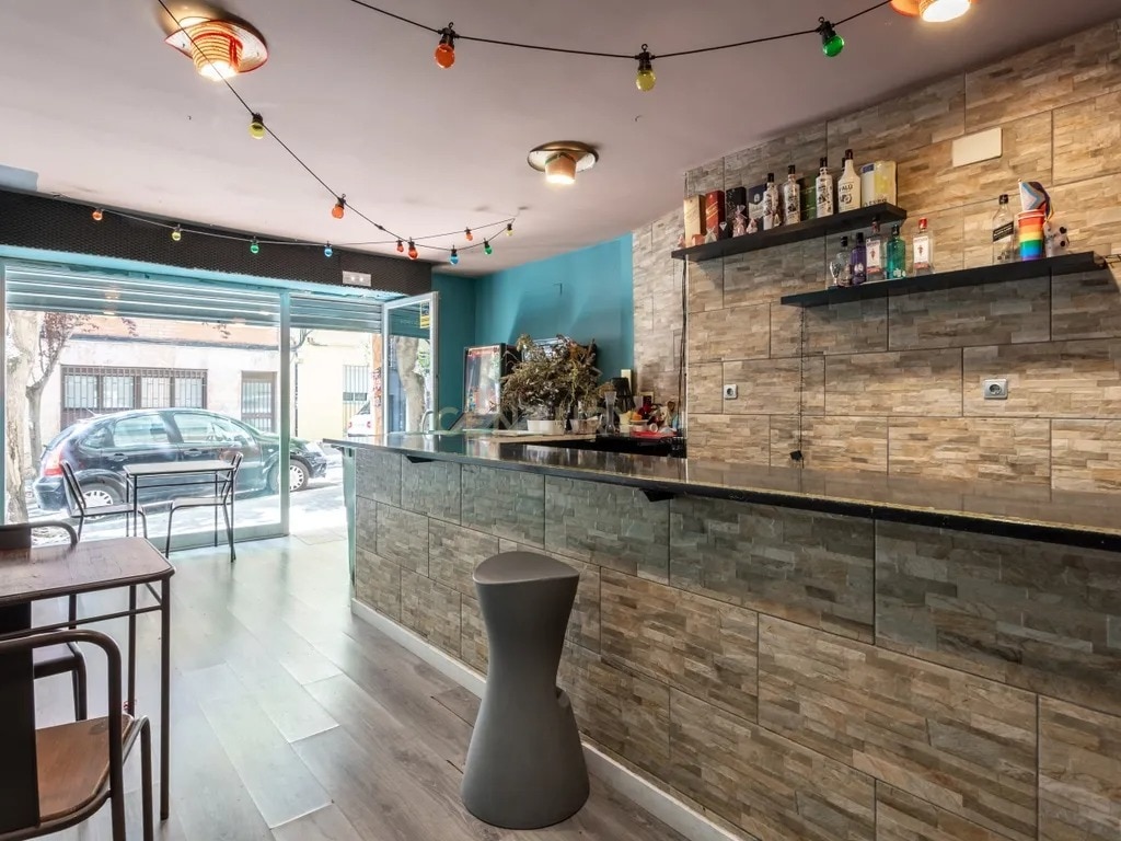 Barcelona, BAR 08042 - Unidad 1 -  - Foto del interior - Image 1 of 9