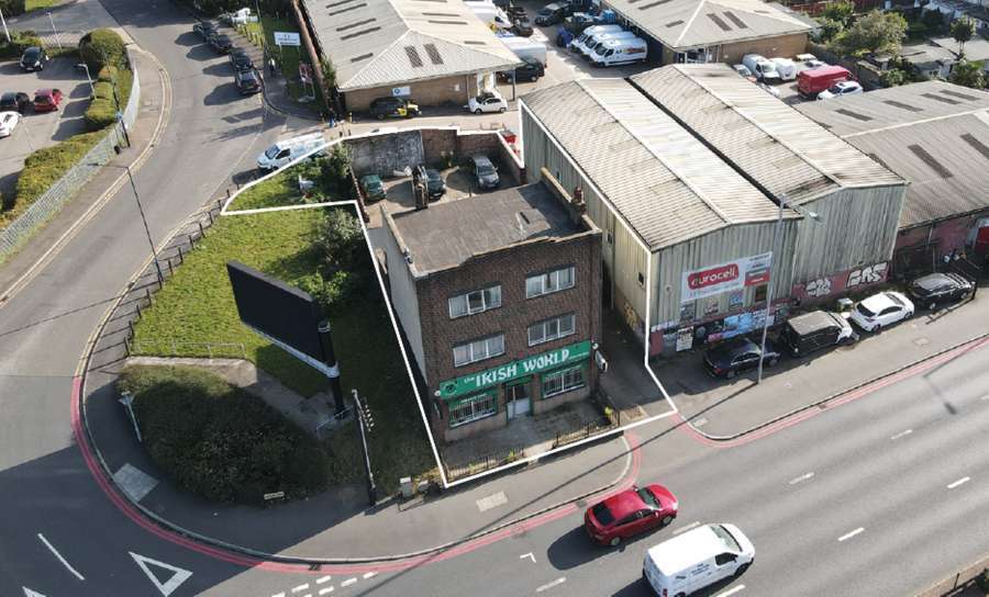 934 North Circular Rd, London en venta - Foto del edificio - Imagen 2 de 2