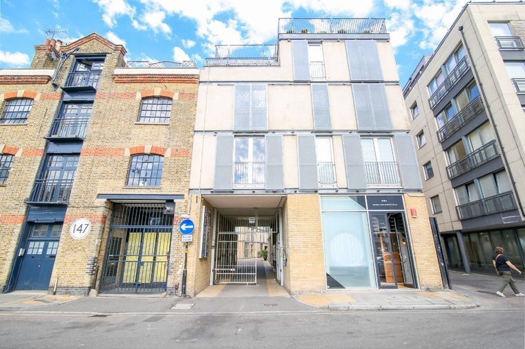 151-153 Bermondsey St, London en venta - Foto del edificio - Imagen 2 de 7