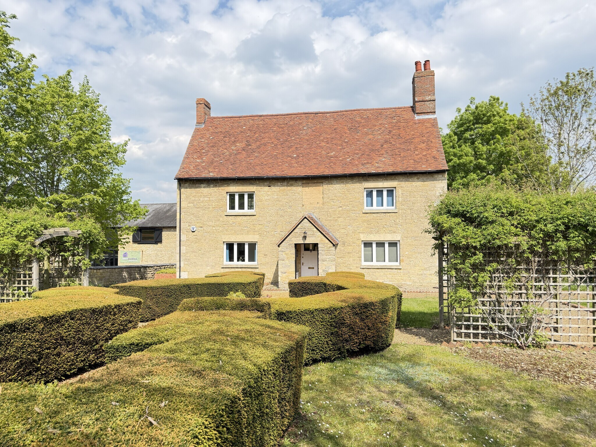 Stratford Rd, Milton Keynes en venta Foto del edificio- Imagen 1 de 5