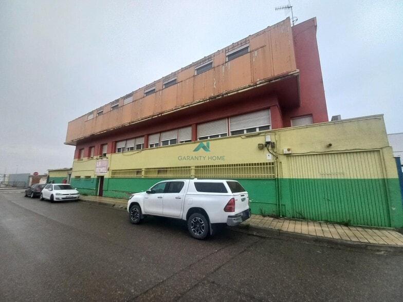 Local en ALFARO en venta - Foto del edificio - Imagen 2 de 20