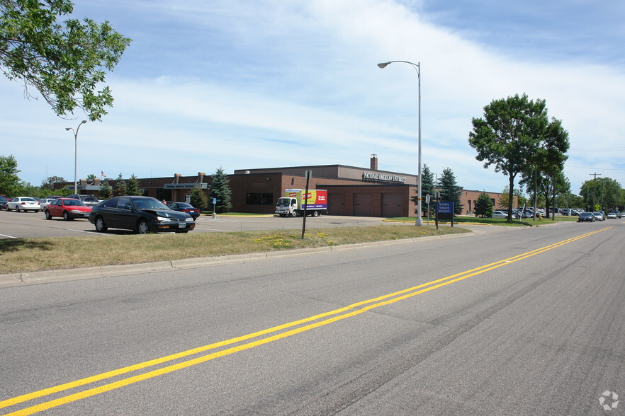 1500-1550 W Highway 36, Roseville, MN en alquiler - Foto del edificio - Imagen 2 de 7