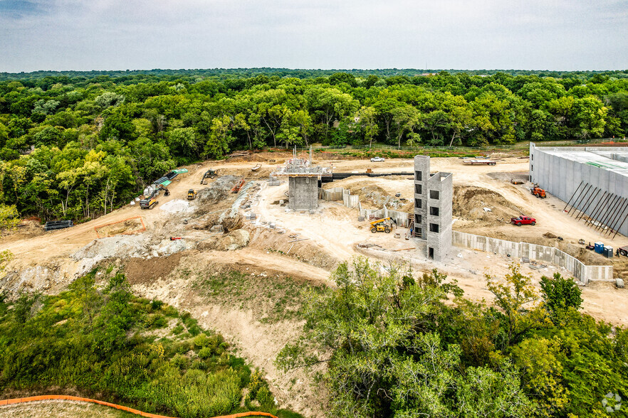 8660 State Line Rd, Leawood, KS en alquiler - Foto del edificio - Imagen 3 de 3