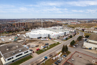 10400 Renaude-Lapointe, Montréal, QC - VISTA AÉREA  vista de mapa