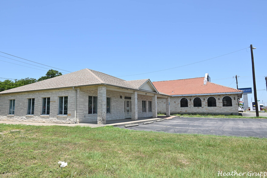 107 N Highway 183, Leander, TX en alquiler - Foto del edificio - Imagen 3 de 4