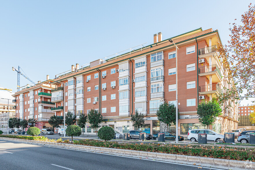 Avenida Constitución, 184, Torrejón De Ardoz, Madrid en venta - Foto del edificio - Imagen 2 de 6