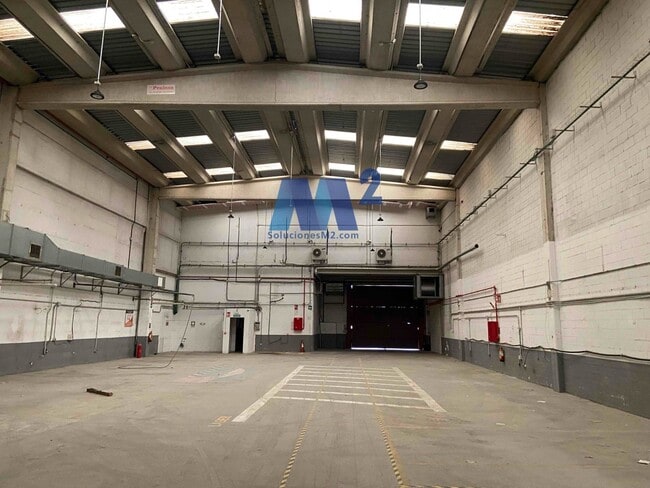 Más detalles de Oficina, nave en alquiler