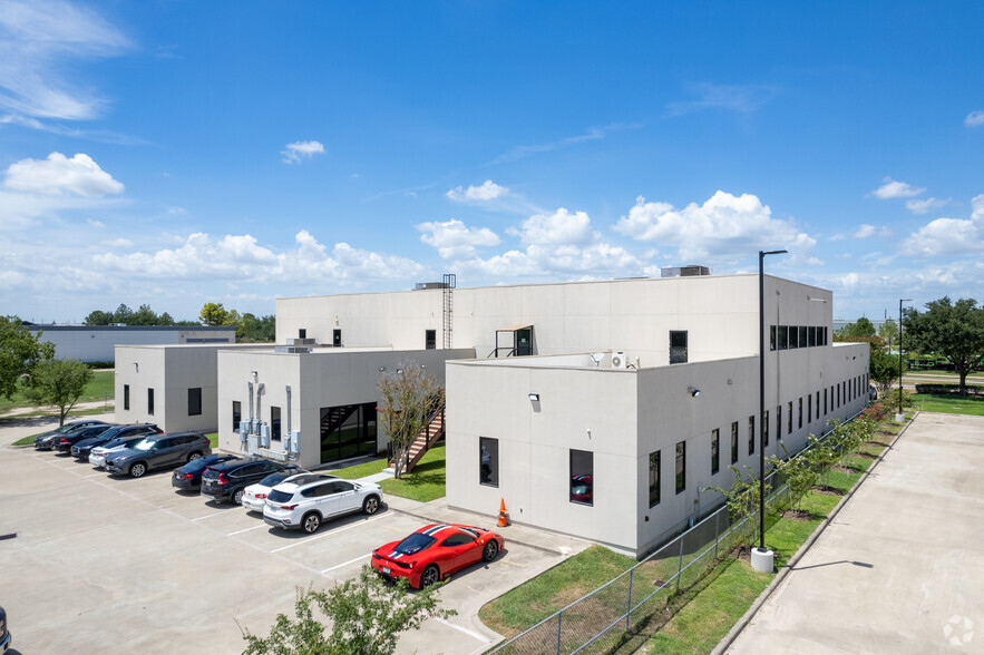 14025 West Rd, Houston, TX en venta - Foto del edificio - Imagen 3 de 20