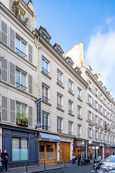 Rue Godot De Mauroy, Paris en alquiler - Foto del edificio - Imagen 2 de 4