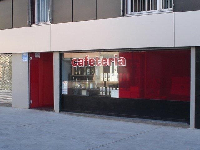 Terrassa, BAR 08221 - Unidad - - - Foto del interior - Image 2 of 17