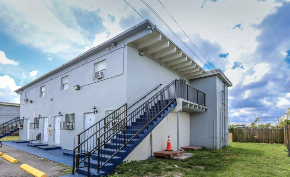 421 NW 12th St, Florida City, FL en venta - Foto principal - Imagen 1 de 9