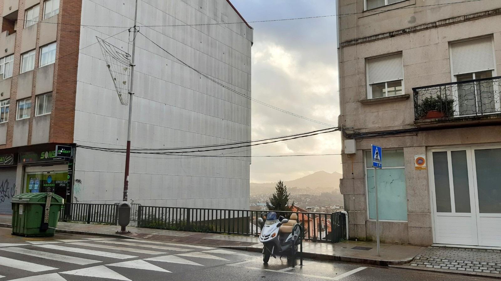 Avenida Ramón Nieto, 94, Vigo, Pontevedra en venta Foto del edificio- Imagen 1 de 8