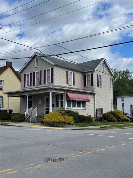 400 N Chestnut St, Derry, PA en venta - Foto principal - Imagen 1 de 16