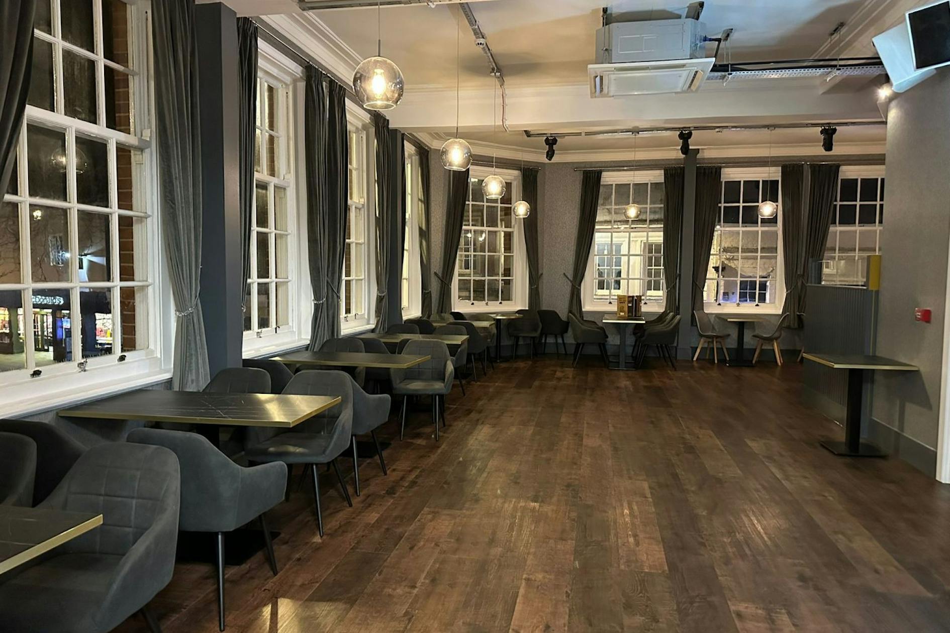 2 Winchester St, Basingstoke en alquiler Foto del interior- Imagen 1 de 10