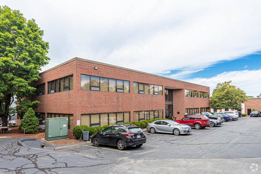 100 Crescent Rd, Needham, MA en alquiler - Foto del edificio - Imagen 2 de 5