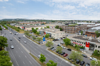 9150 Boul De L'acadie, Montréal, QC - VISTA AÉREA  vista de mapa