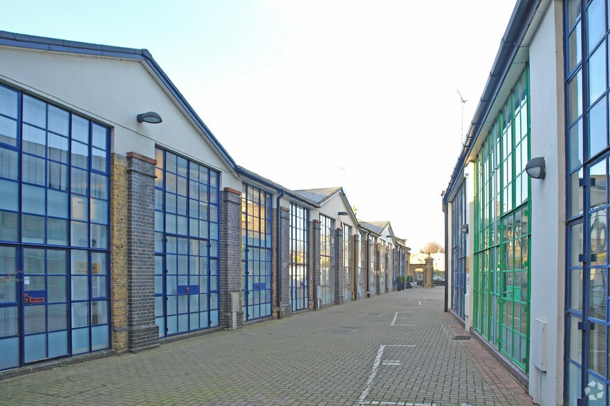 Glenthorne Mews, London en venta - Foto del edificio - Imagen 2 de 3