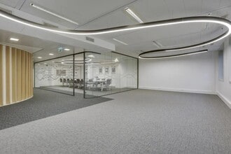 47 Rue Louis Blanc, Courbevoie en alquiler Foto del interior- Imagen 2 de 9