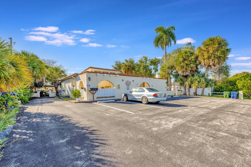 2731 NE 1st Ter, Wilton Manors, FL en venta - Foto del edificio - Imagen 3 de 8