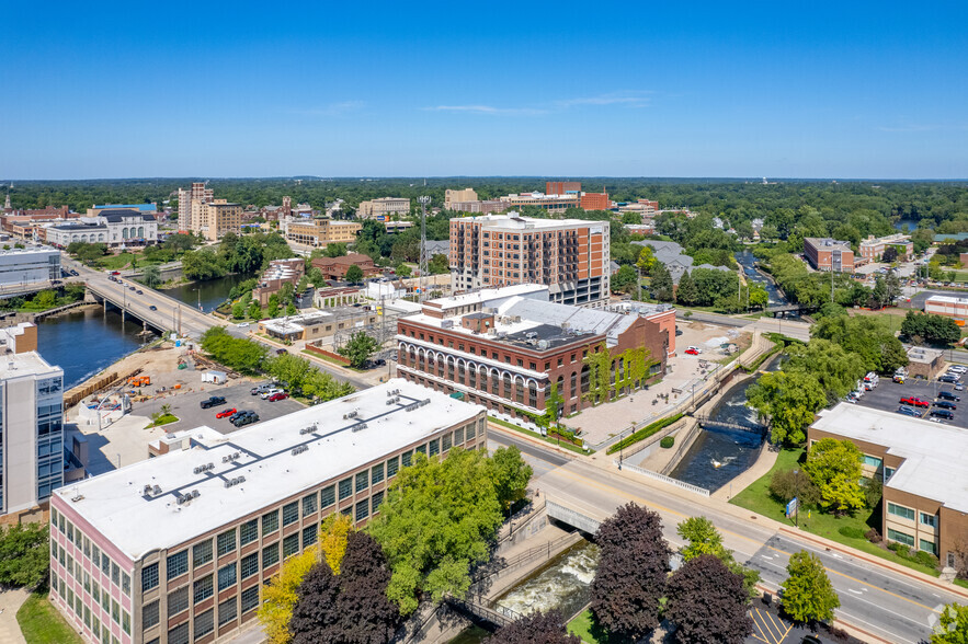 401 E Colfax Ave, South Bend, IN en alquiler - Vista aérea - Imagen 1 de 20