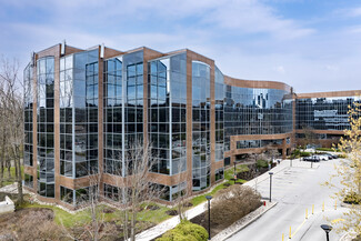 Más detalles para Yonge Corporate Centre – Oficinas en venta, Toronto, ON