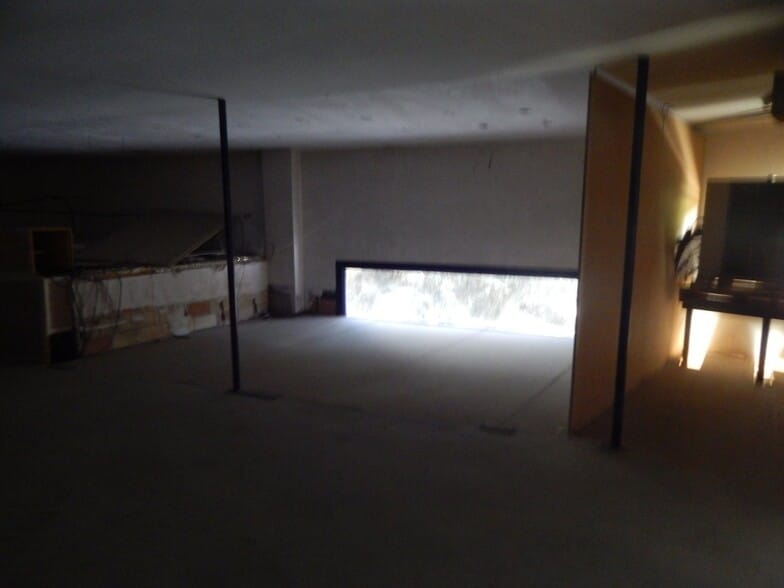 Local en Ontinyent en venta - Foto del edificio - Imagen 2 de 22