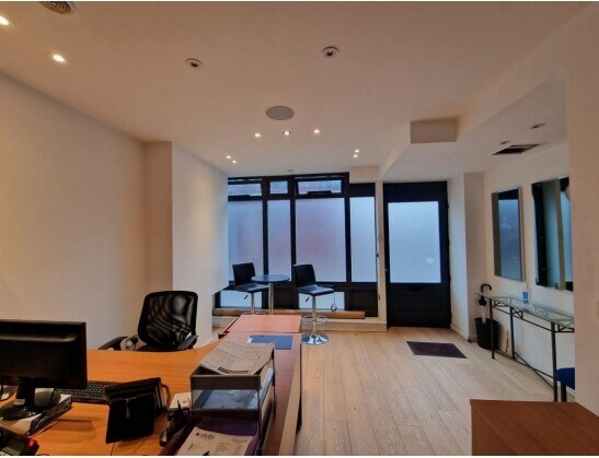 160-164 Pentonville Rd, London en alquiler Foto del edificio- Imagen 1 de 10